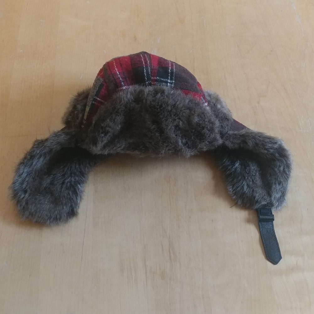 Winter hat with flaps